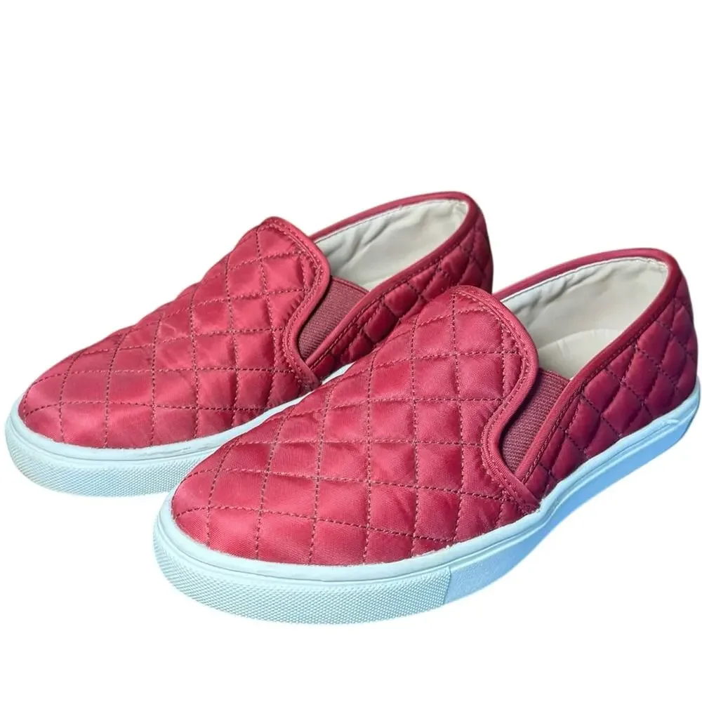 Steve Madden Ecentrcq Quilted Slip-On Sneakers Burgundy Size 6.5